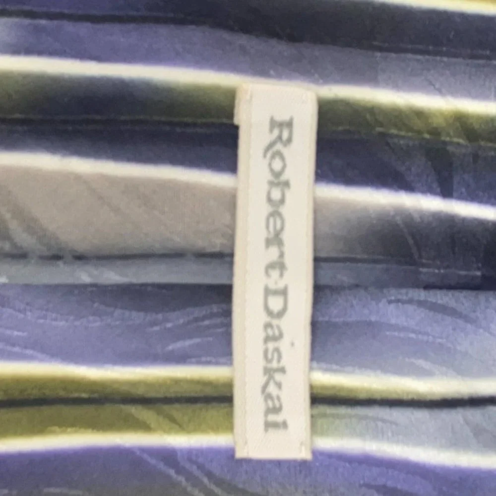 ROBERT DASKAL Mens 100% Silk Tie Blue Purple Green Striped Abstract Artsy 57.5x4